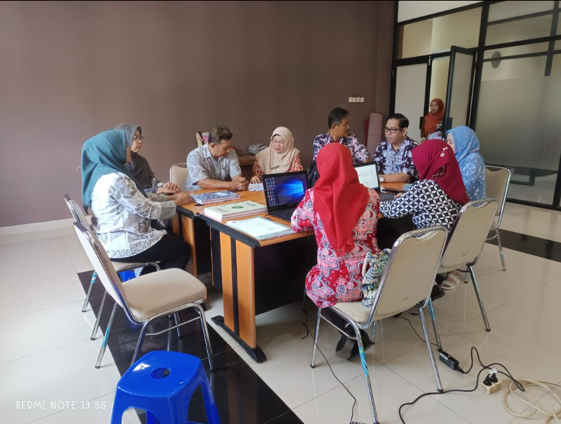 Kegiatan pemeriksaan kearsipan dari Ardapus Kab.Subang